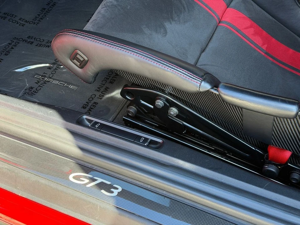 2018 Porsche 991 GT3 - Image 18 of 31