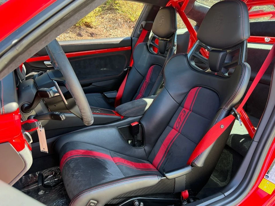 2018 Porsche 991 GT3 - Image 17 of 31