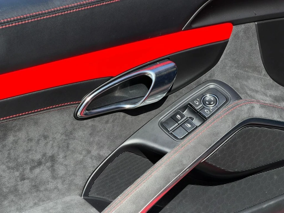 2018 Porsche 991 GT3 - Image 15 of 31