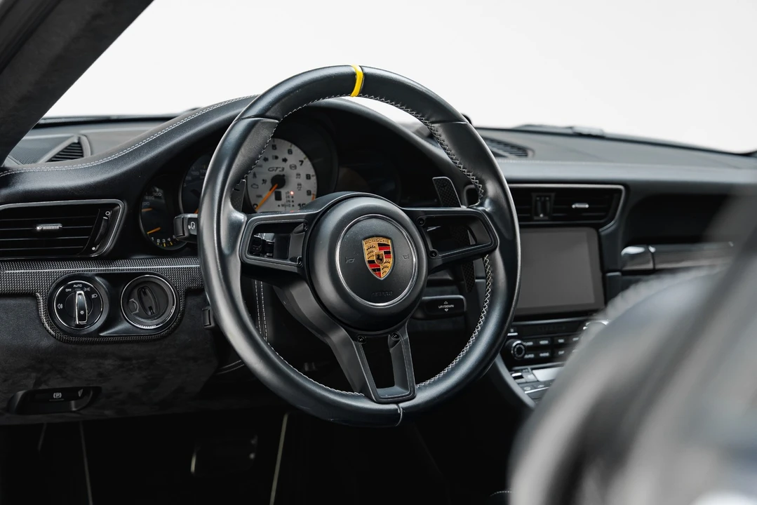 2018 Porsche 991 GT3 - Image 2 of 31