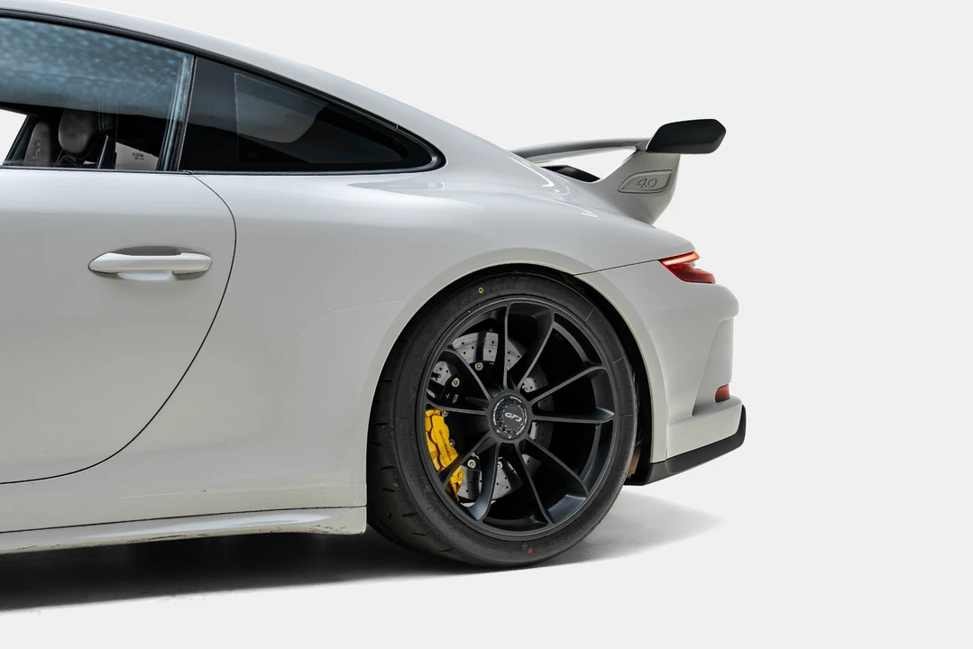 2018 Porsche 991 GT3 - Image 15 of 31