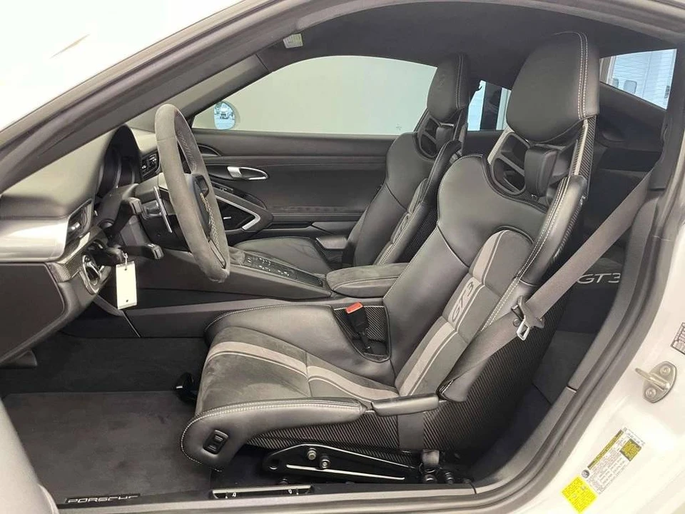 2018 Porsche 991 GT3 - Image 5 of 5