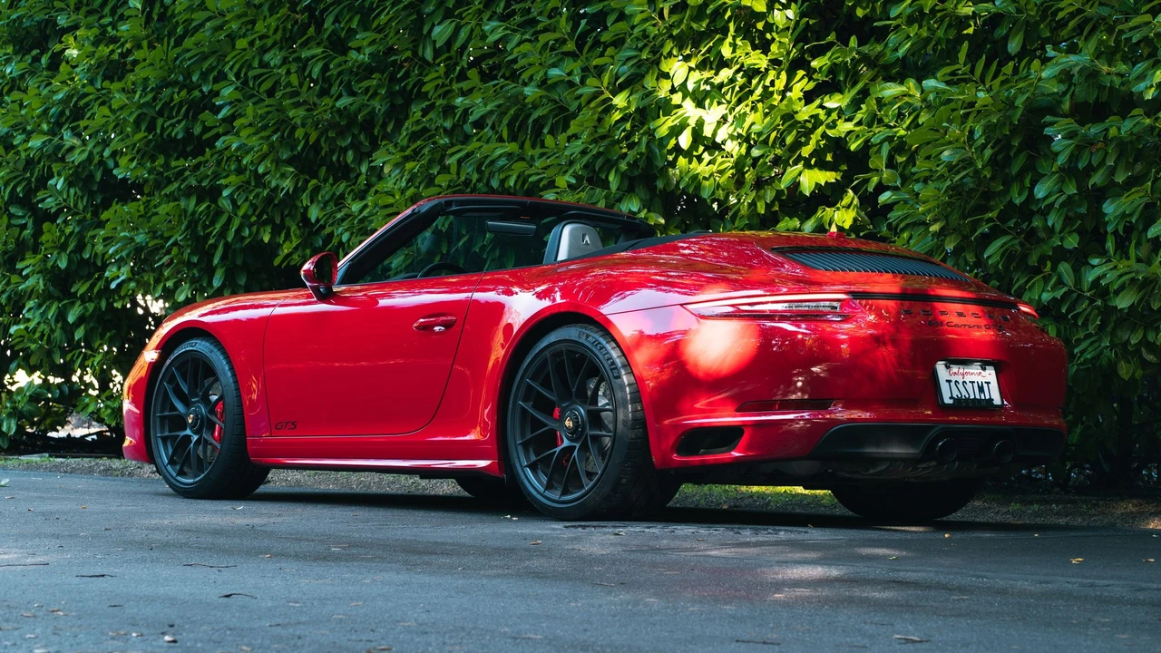 2018 Porsche 991 Carrera GTS - Image 2 of 9