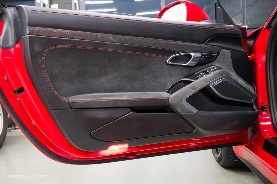 2018 Porsche 991 Carrera GTS - Image 7 of 12
