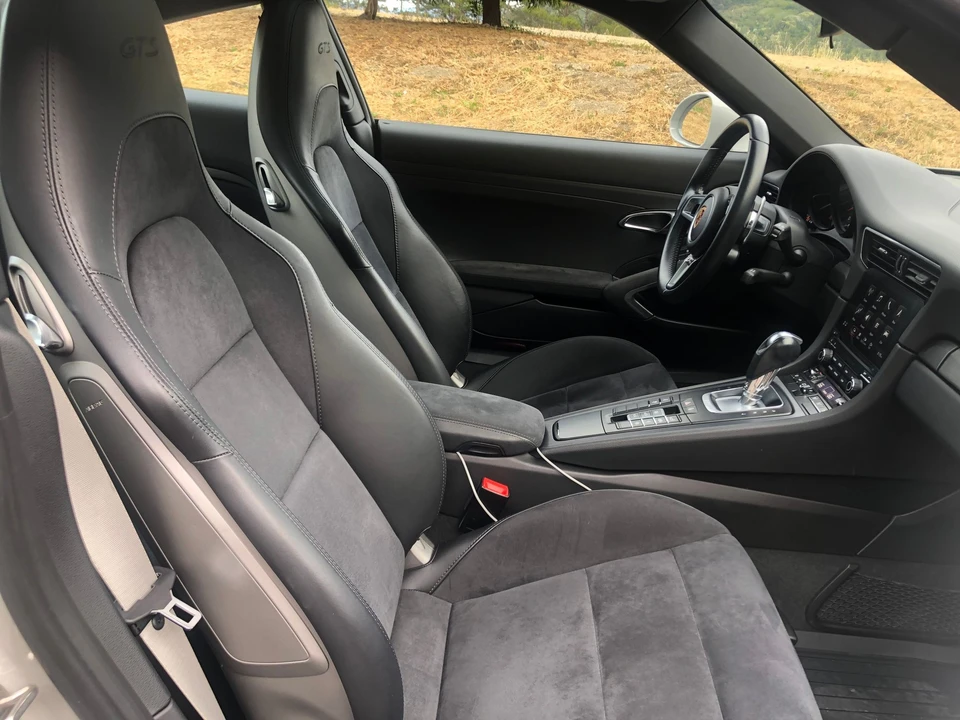 2018 Porsche 991 Carrera GTS - Image 9 of 9
