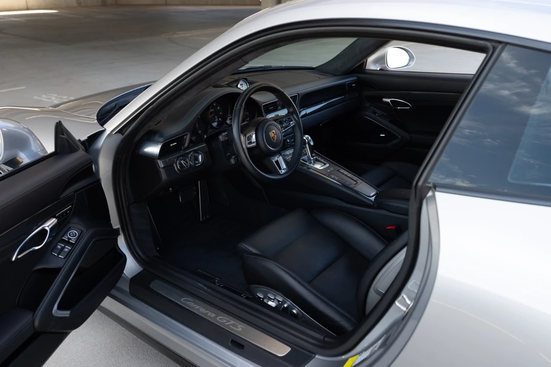 2018 Porsche 991 Carrera GTS - Image 30 of 31