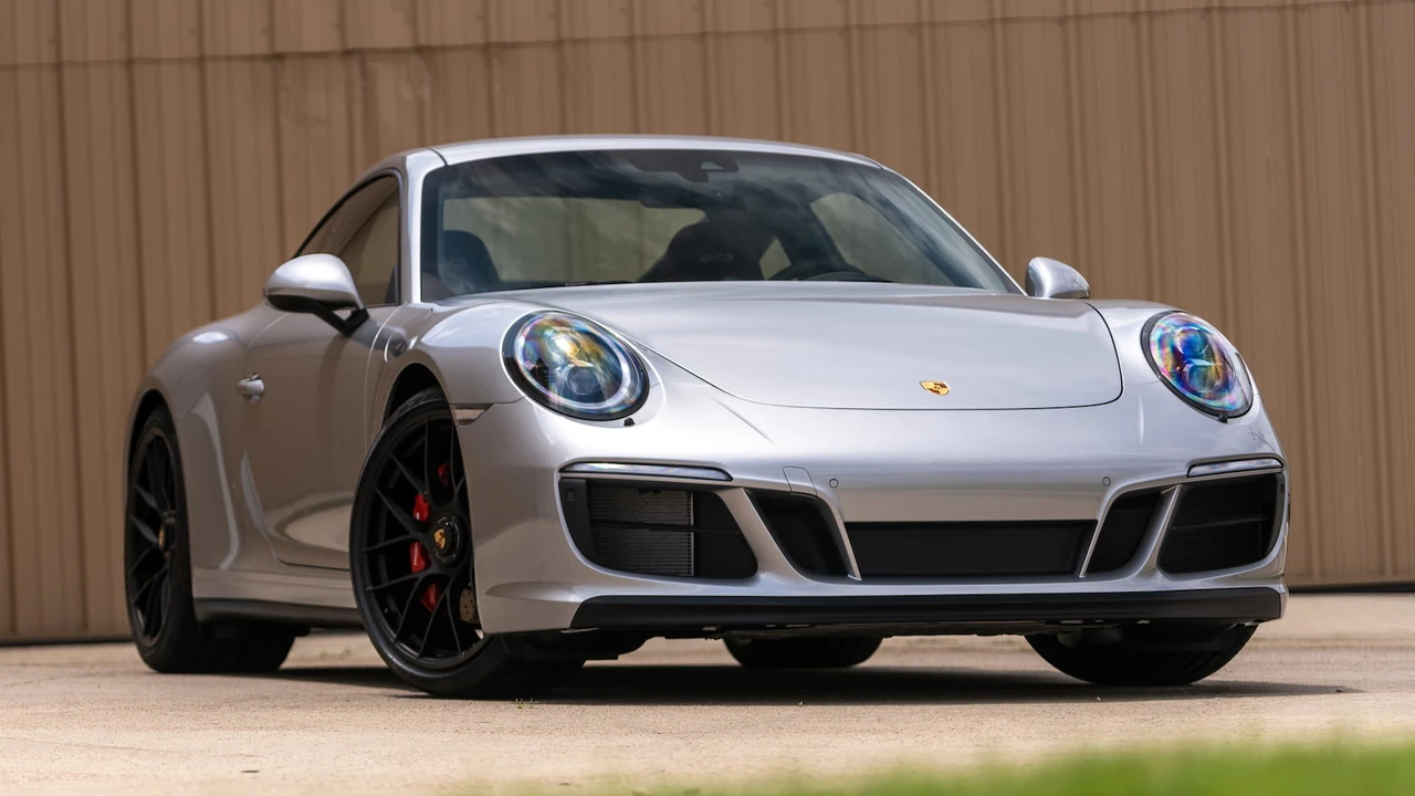 2018 Porsche 991 Carrera GTS - Image 12 of 31