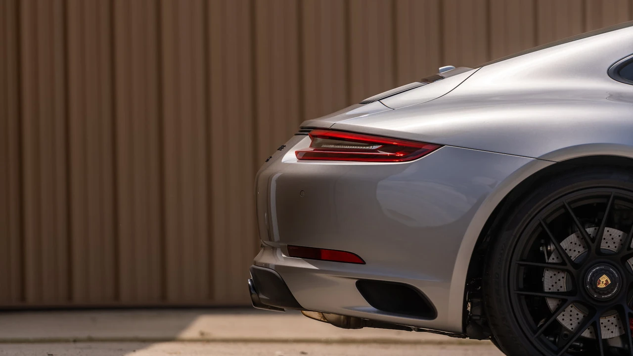 2018 Porsche 991 Carrera GTS - Image 20 of 31