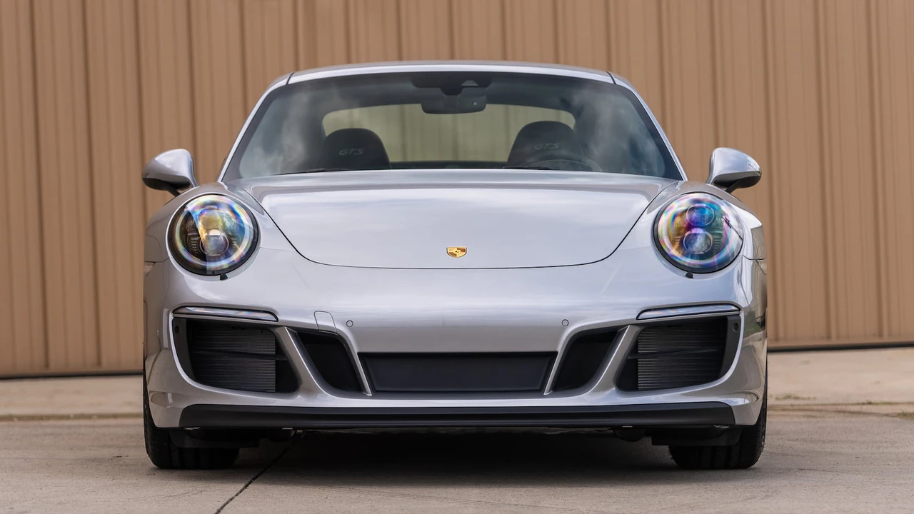 2018 Porsche 991 Carrera GTS - Image 21 of 31