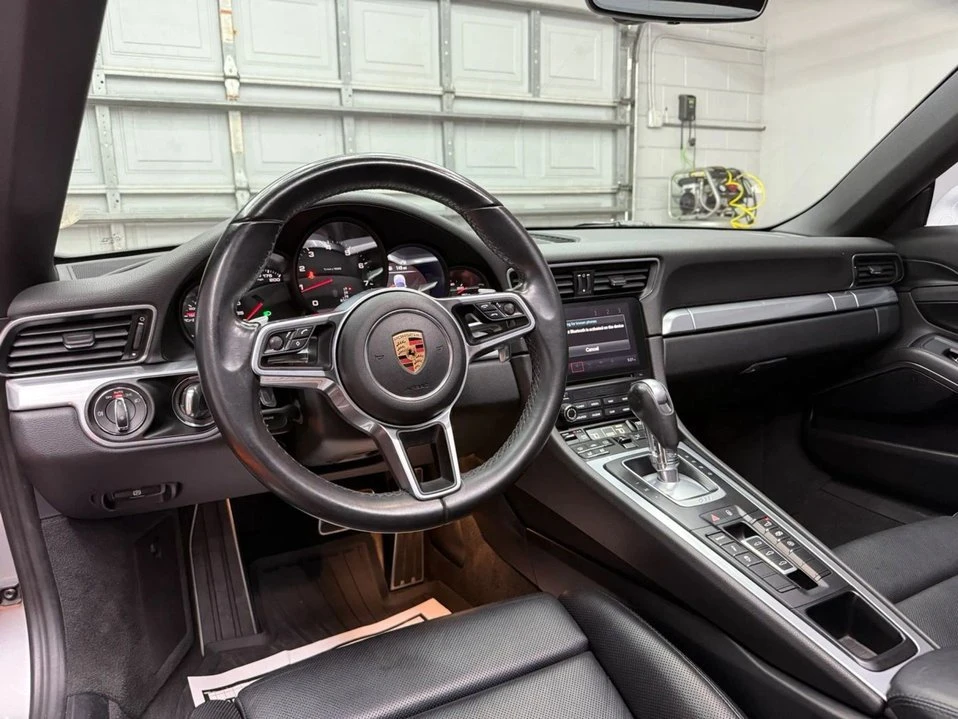 2018 Porsche 991 Carrera - Image 12 of 20