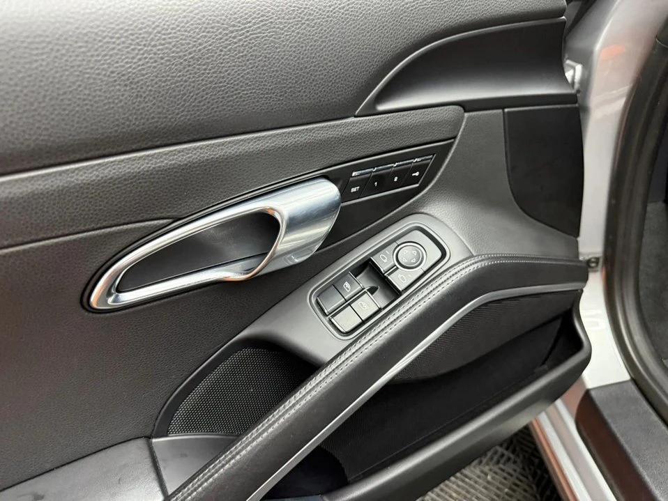 2018 Porsche 991 Carrera - Image 11 of 20