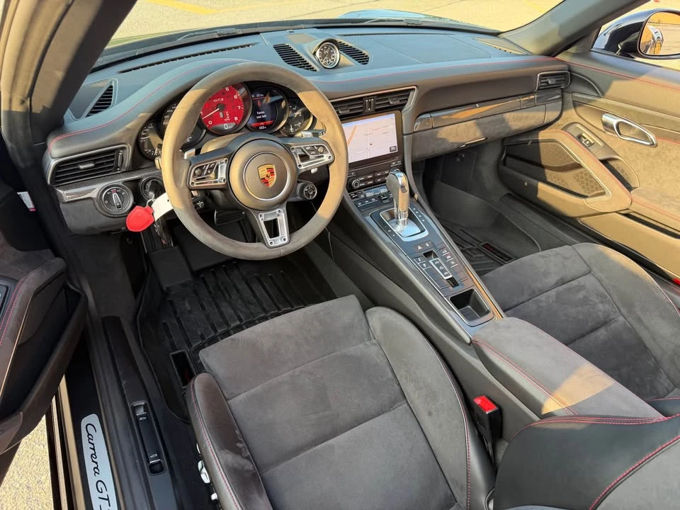 2018 Porsche 991 Carrera - Image 16 of 20