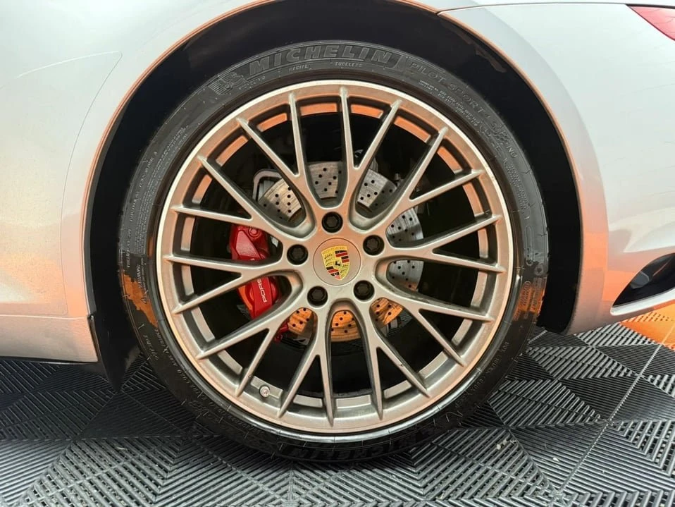 2018 Porsche 991 Carrera - Image 8 of 20