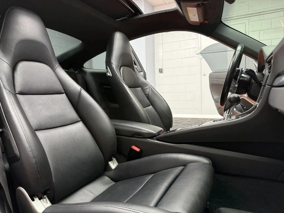 2018 Porsche 991 Carrera - Image 16 of 20