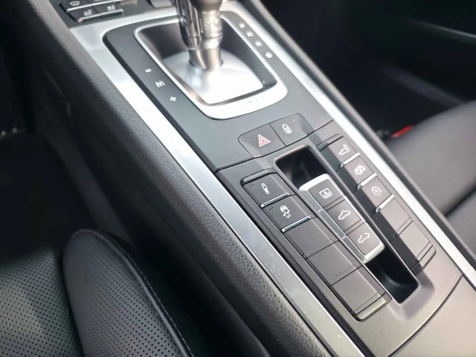 2018 Porsche 991 Carrera - Image 15 of 19