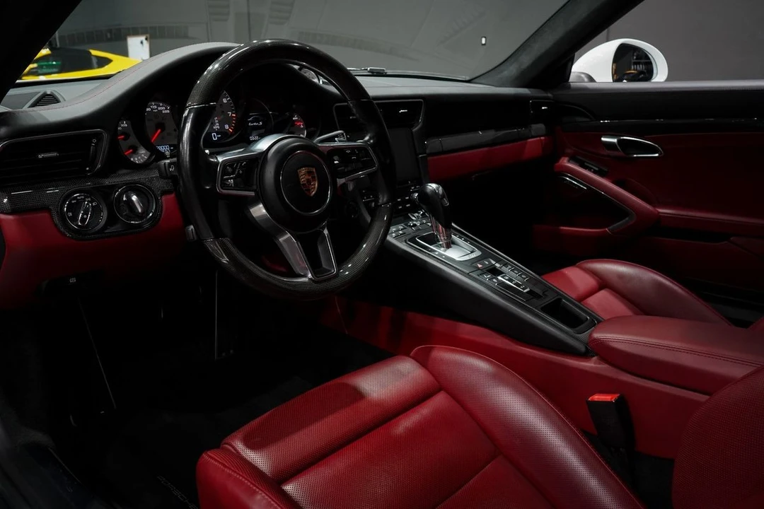 2018 Porsche 991 Turbo S - Image 26 of 31