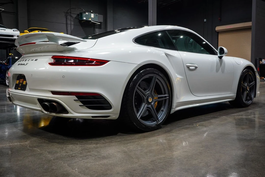 2018 Porsche 991 Turbo S - Image 5 of 31