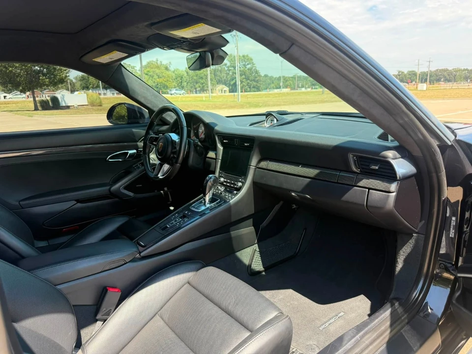 2018 Porsche 991 Turbo S - Image 28 of 31