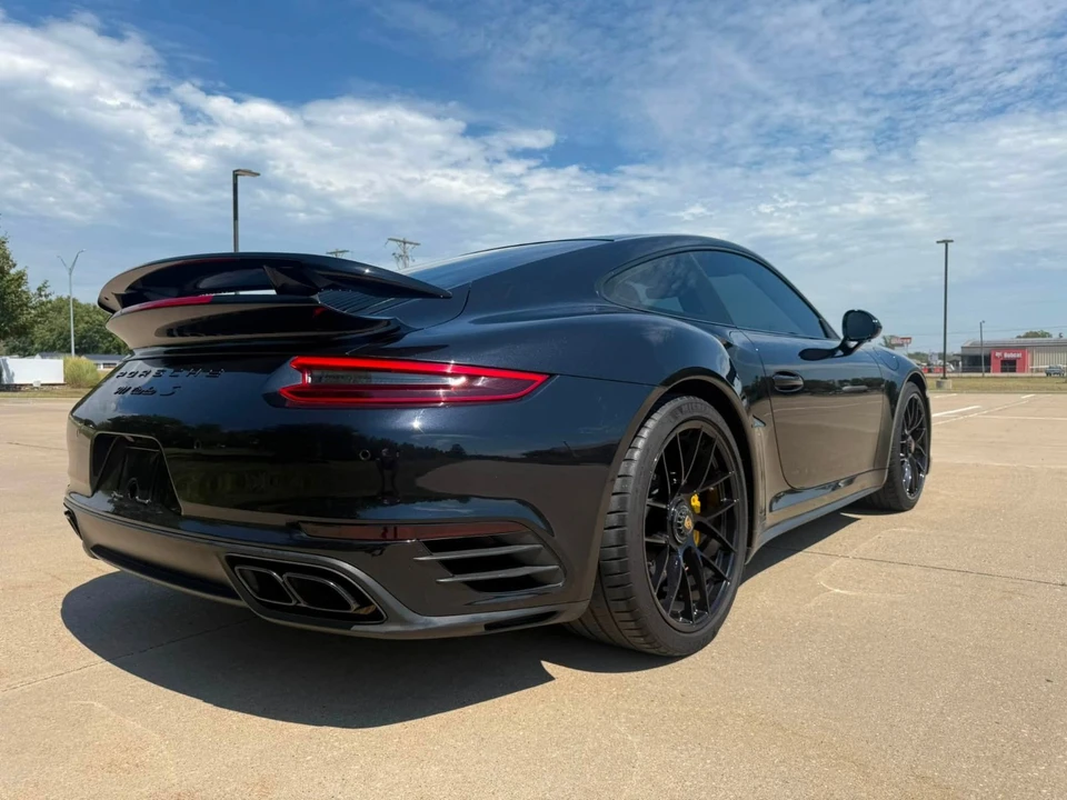 2018 Porsche 991 Turbo S - Image 18 of 31