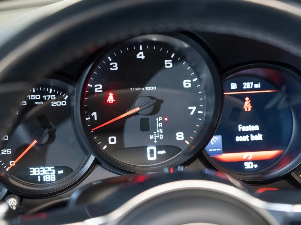2018 Porsche 991 Targa 4 & 4S - Image 19 of 25
