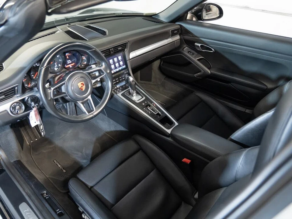 2018 Porsche 991 Targa 4 & 4S - Image 4 of 25