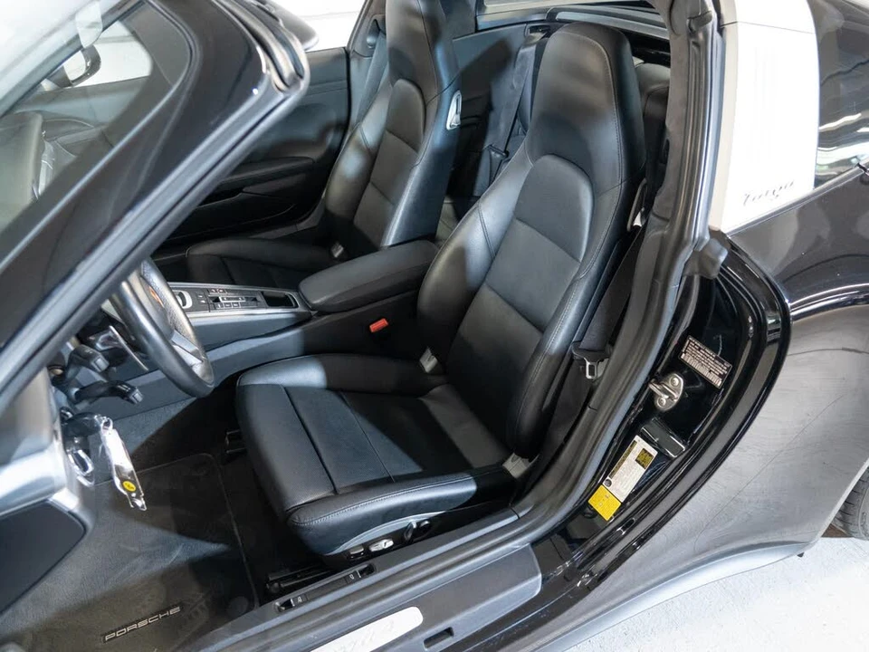 2018 Porsche 991 Targa 4 & 4S - Image 5 of 25