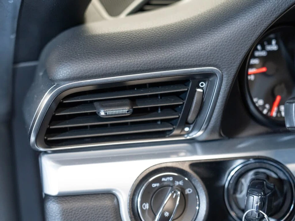 2018 Porsche 991 Targa 4 & 4S - Image 22 of 25