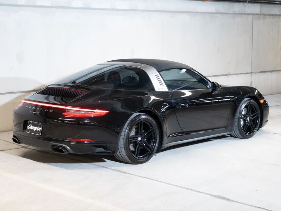 2018 Porsche 991 Targa 4 & 4S - Image 9 of 25