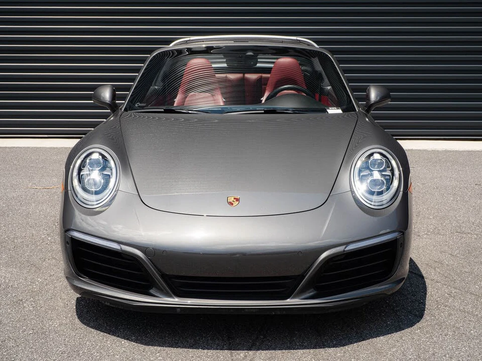 2018 Porsche 991 Targa 4 & 4S - Image 25 of 31