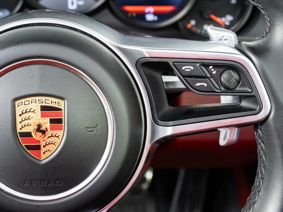 2018 Porsche 991 Targa 4 & 4S - Image 10 of 31