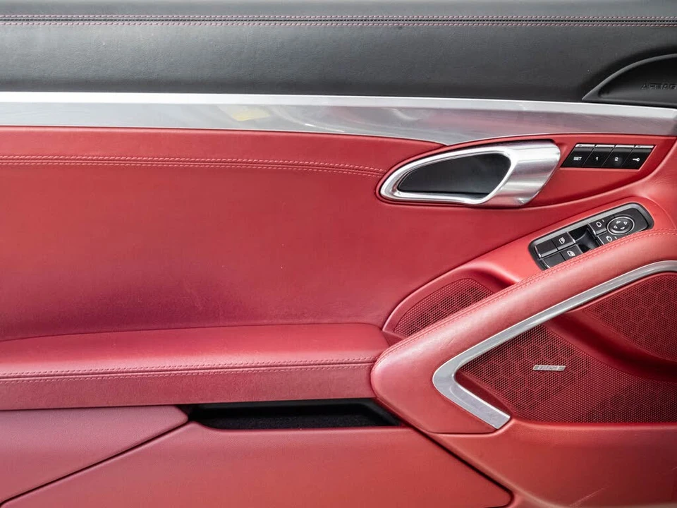 2018 Porsche 991 Targa 4 & 4S - Image 6 of 31