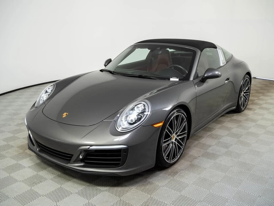2018 Porsche 991 Targa 4 & 4S - Image 29 of 31