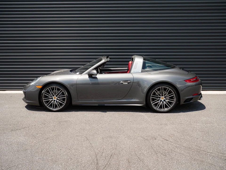 2018 Porsche 991 Targa 4 & 4S - Image 2 of 31