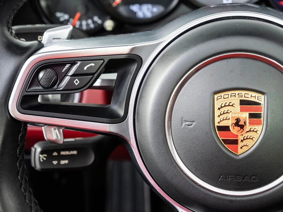 2018 Porsche 991 Targa 4 & 4S - Image 9 of 31