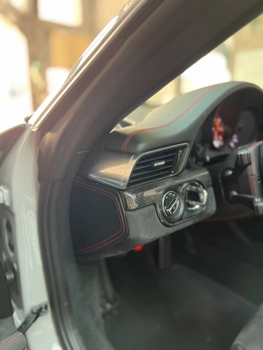 2018 Porsche 991 Targa 4 GTS - Image 13 of 24