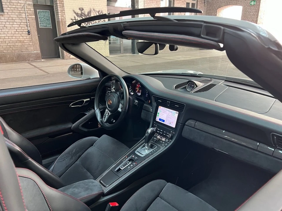 2018 Porsche 991 Targa 4 GTS - Image 18 of 24
