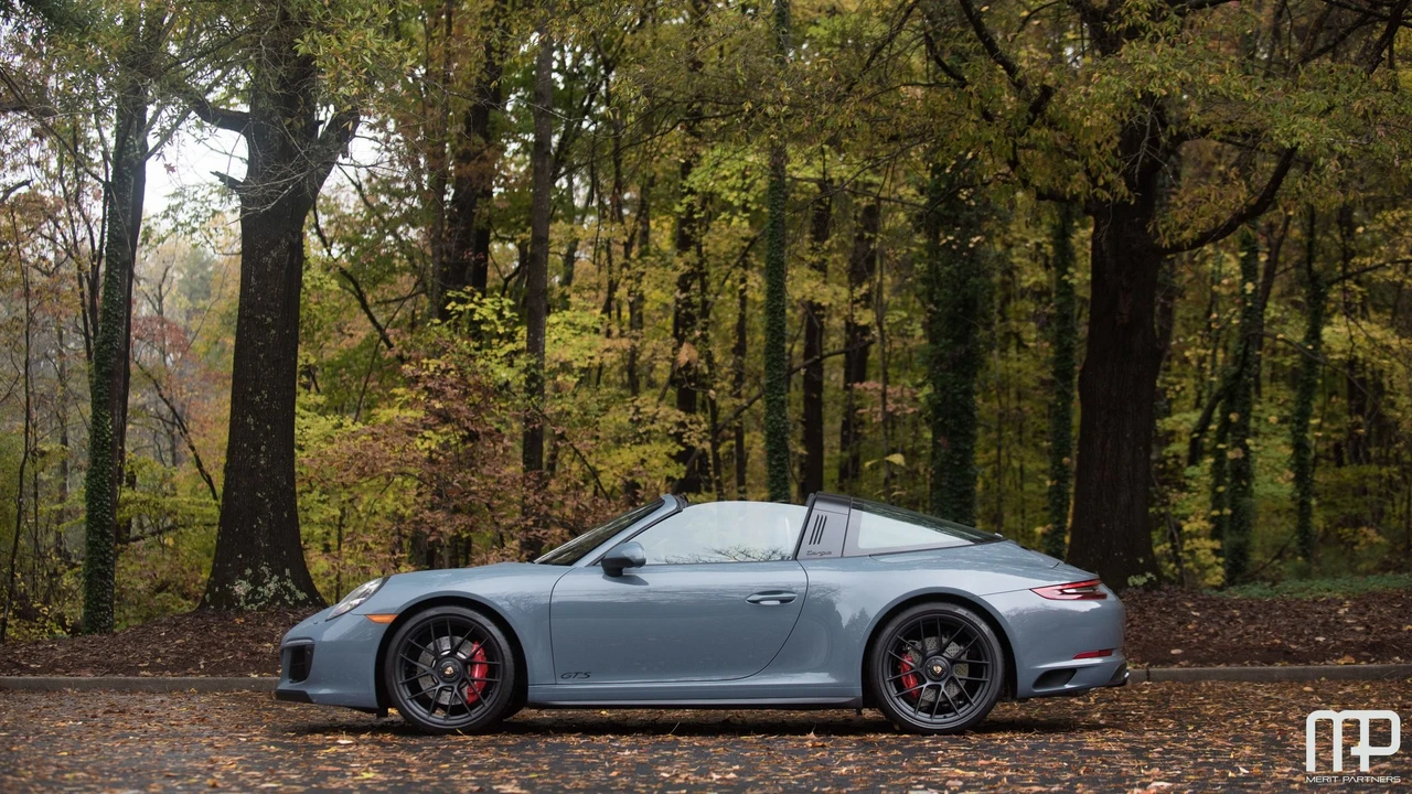 2018 Porsche 991 Targa 4 GTS - Image 11 of 31
