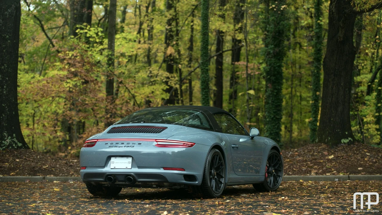 2018 Porsche 991 Targa 4 GTS - Image 15 of 31
