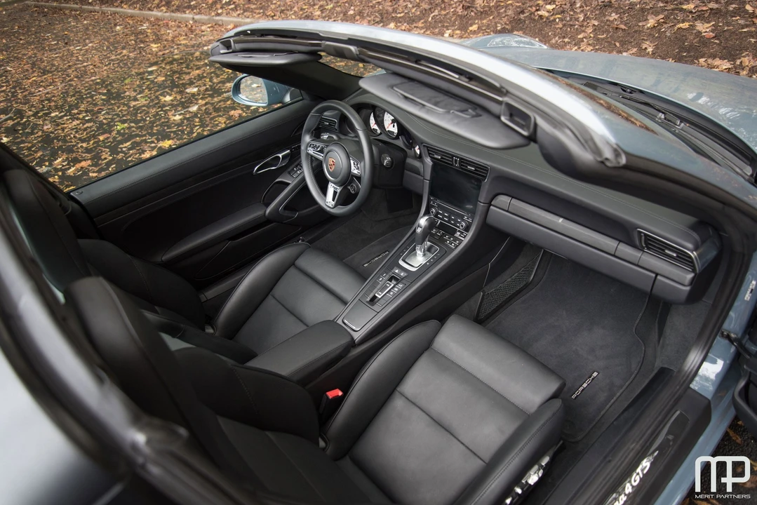 2018 Porsche 991 Targa 4 GTS - Image 26 of 31