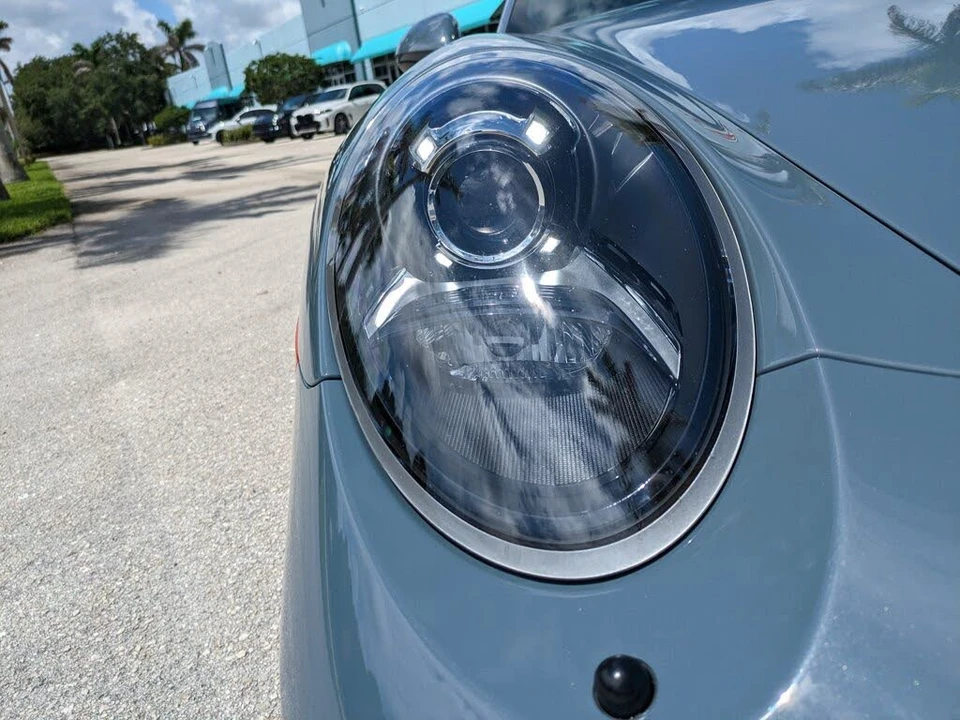 2018 Porsche 991 Targa 4 GTS - Image 9 of 31