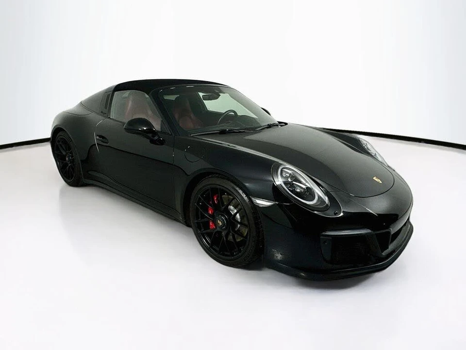 2018 Porsche 991 Targa 4 GTS - Image 4 of 18
