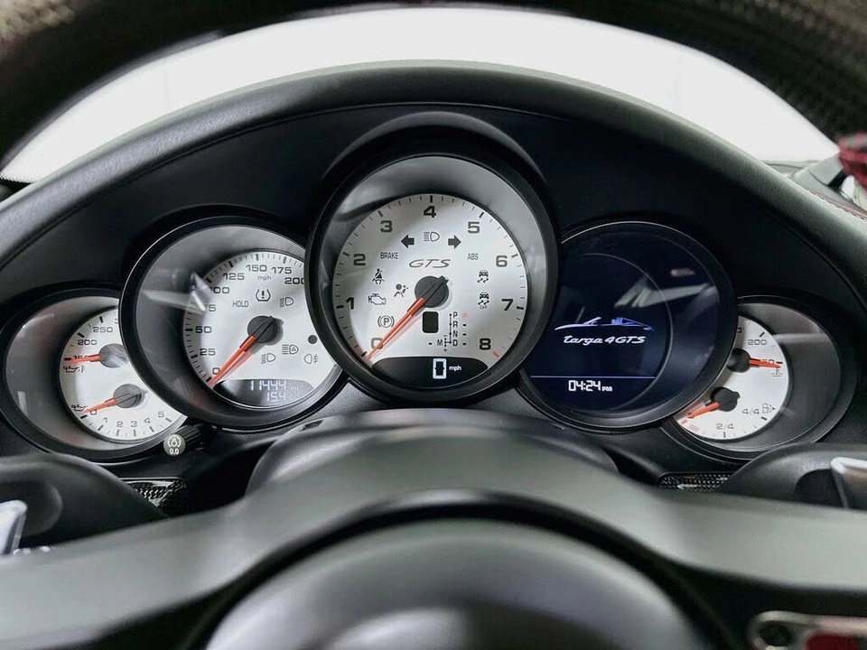 2018 Porsche 991 Targa 4 GTS - Image 11 of 18