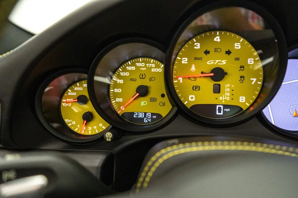2018 Porsche 991 Targa 4 GTS - Image 22 of 31