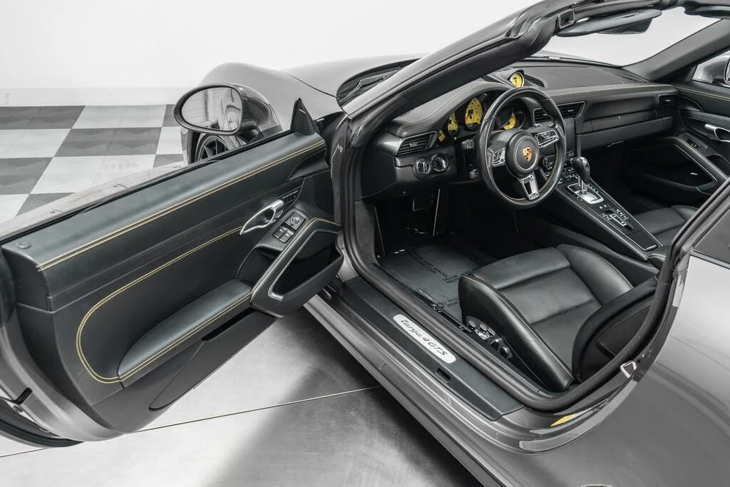 2018 Porsche 991 Targa 4 GTS - Image 23 of 31