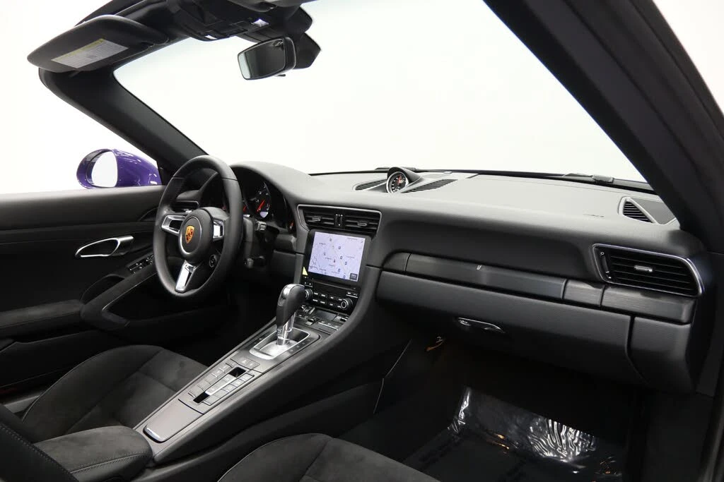 2018 Porsche 991 Targa 4 GTS - Image 14 of 31