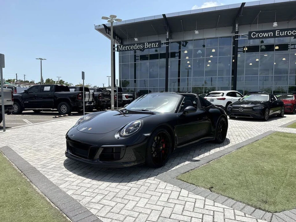 2018 Porsche 991 Targa 4 GTS - Image 2 of 30