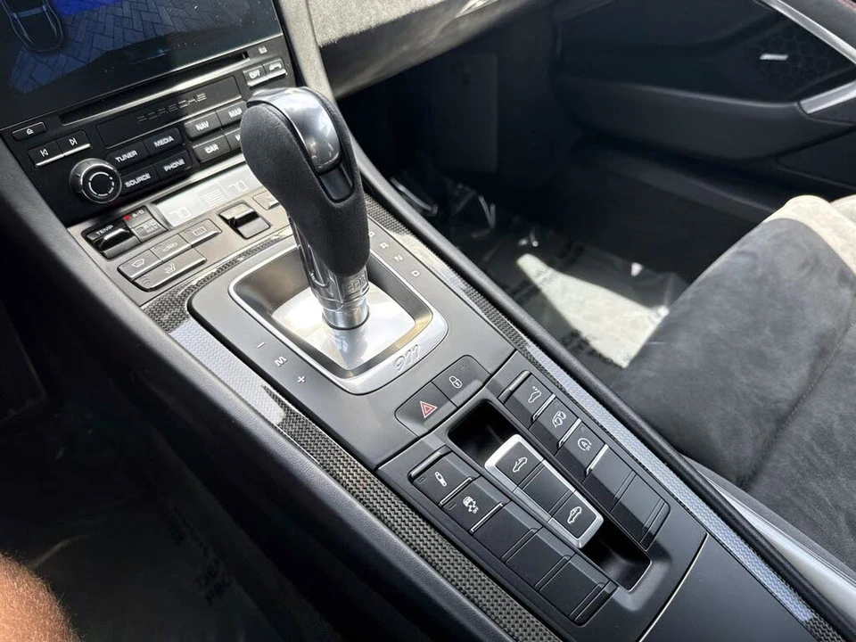 2018 Porsche 991 Targa 4 GTS - Image 27 of 30