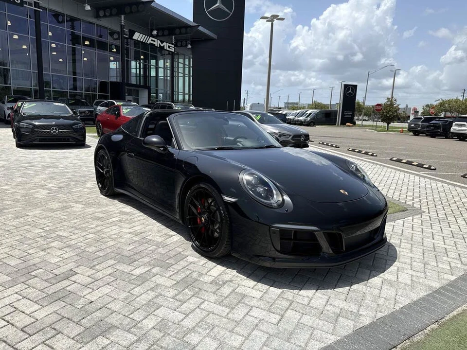 2018 Porsche 991 Targa 4 GTS - Image 7 of 30