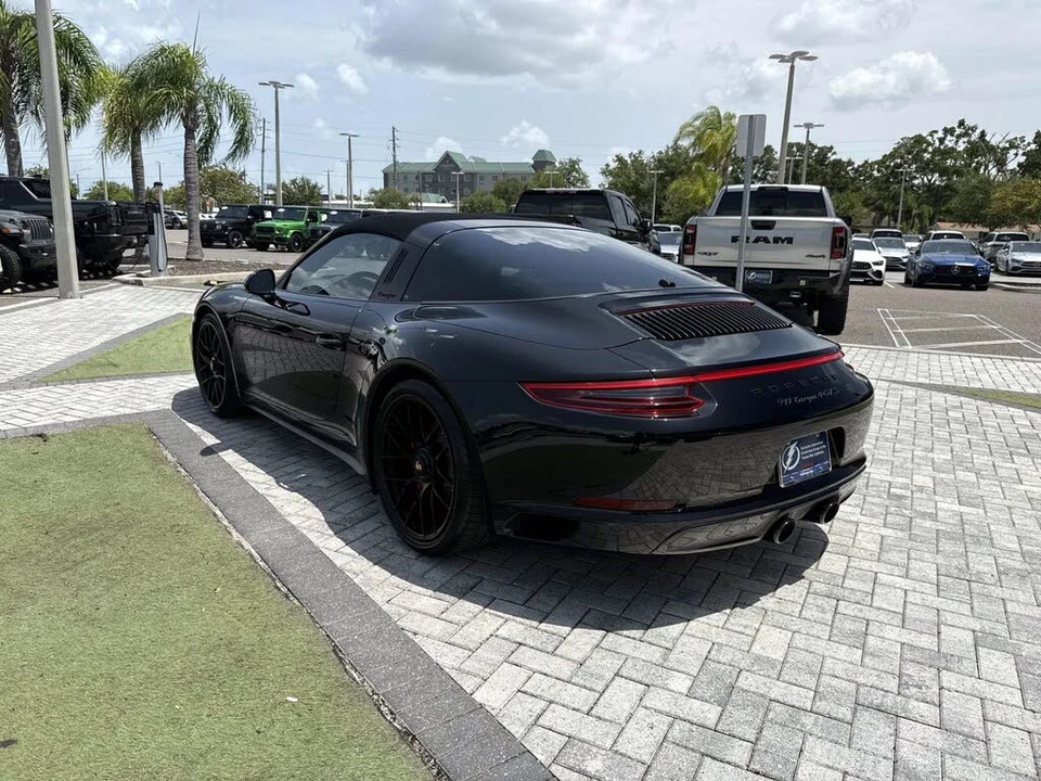 2018 Porsche 991 Targa 4 GTS - Image 13 of 30