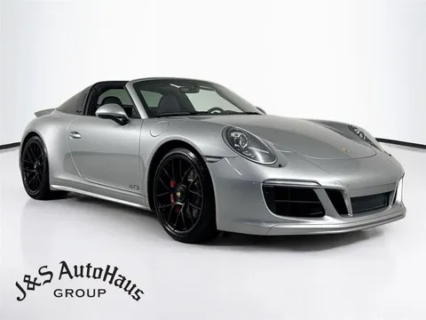 2018 Porsche 911 Targa 4 GTS Cabriolet AWD